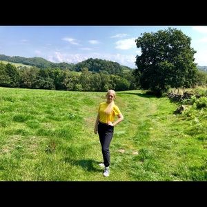 Meet your Posher, Lauren